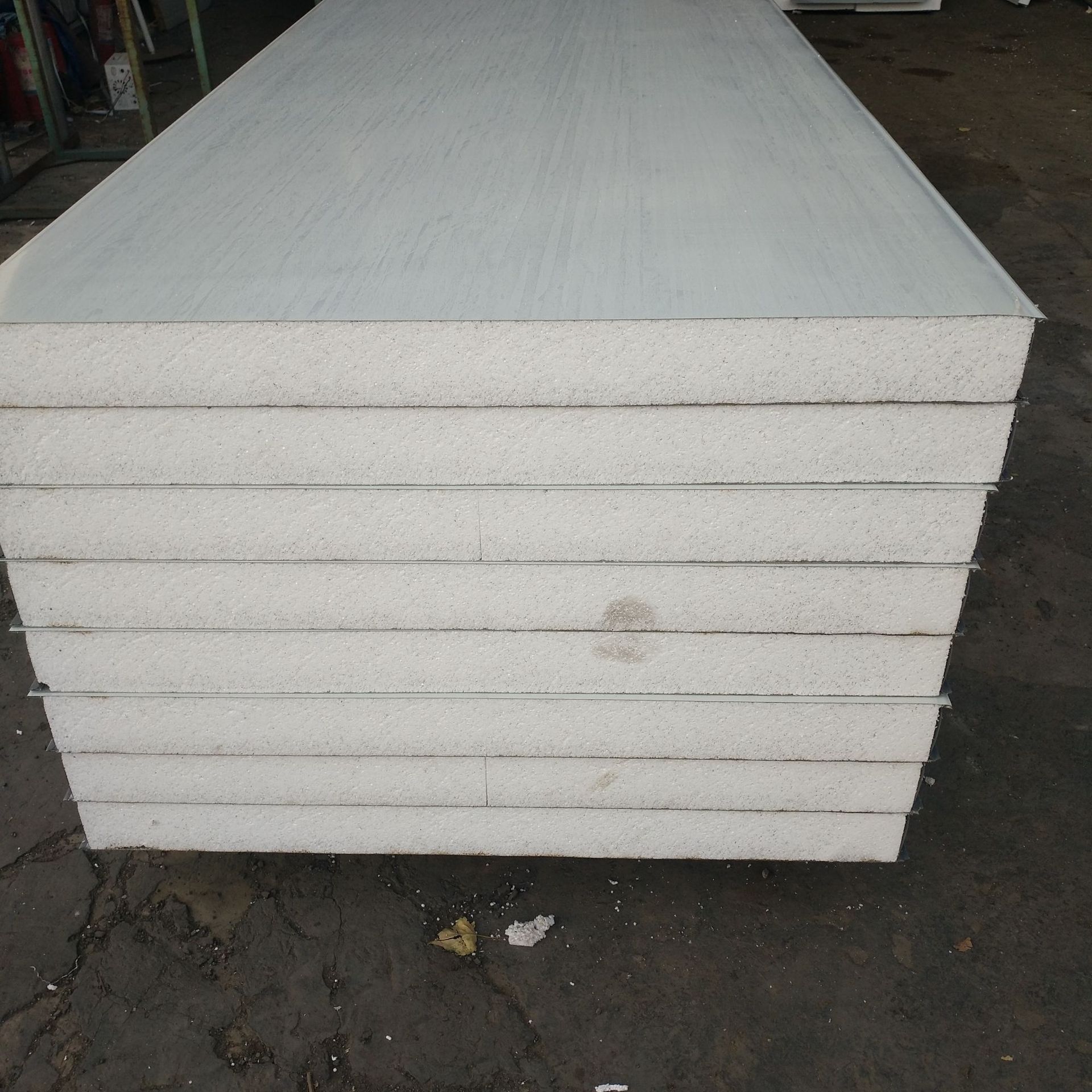 加工定制阻燃泡沫夹芯板 彩钢夹防火隔热彩钢板 净化车间专用