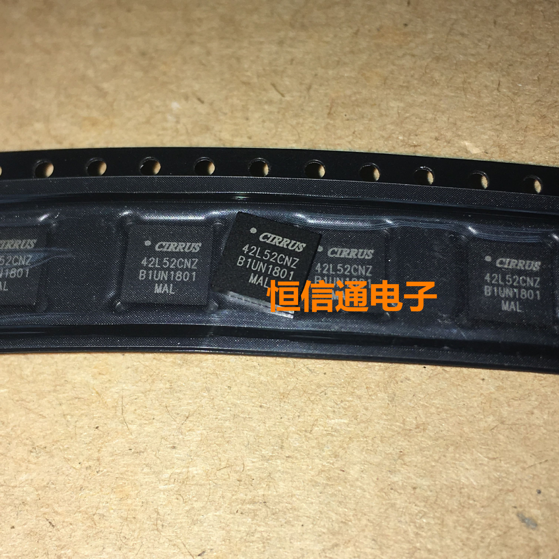 全新进口 cs42l52cnz cs42l52-cnz qfn-40 耳机扬声器放大器芯片