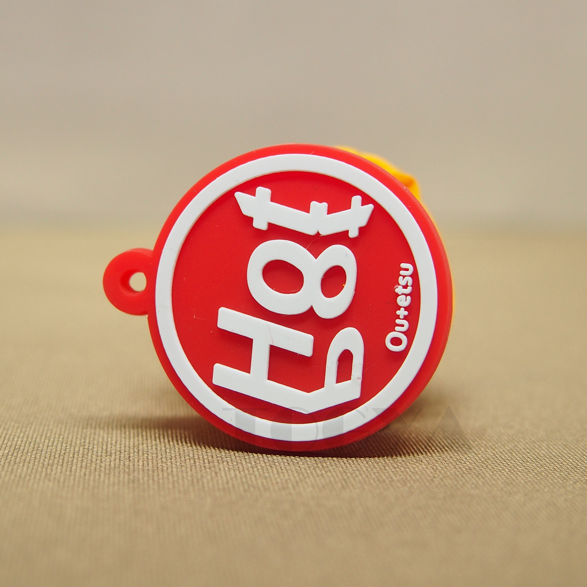 pvc硅胶商标订做 服装商标滴胶 软硅胶产品商标logo滴胶