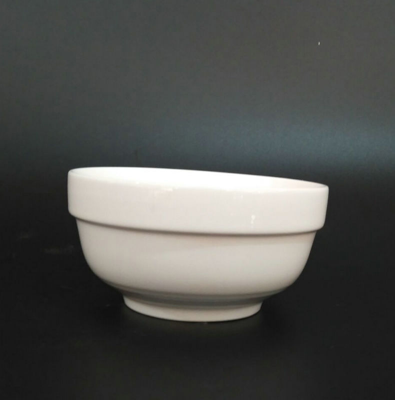 厂家批发纯白护边陶瓷碗 定制家用小瓷碗超市骨瓷碗面碗