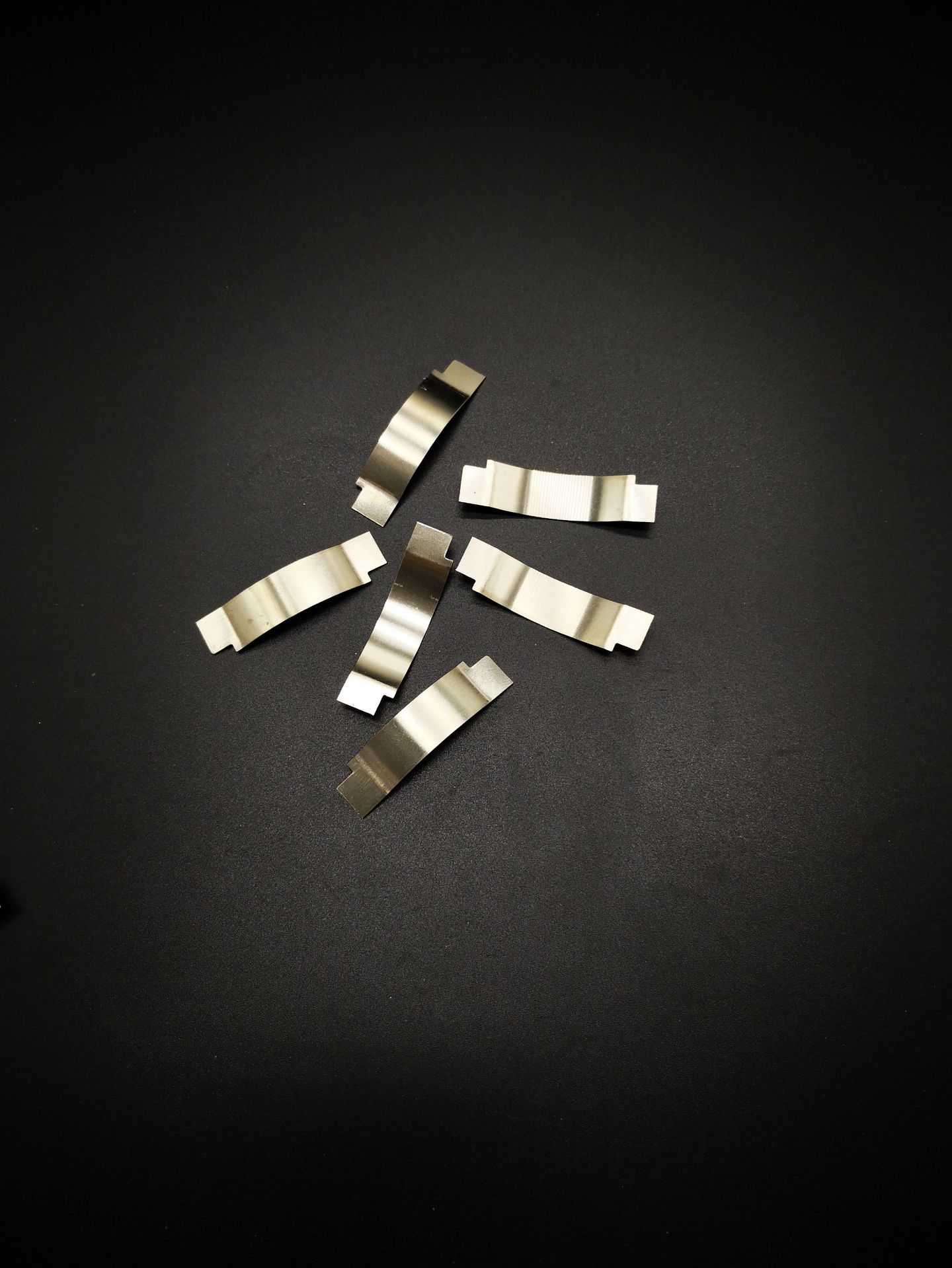 镀锌钢板_厂家弹簧片铍铜导电弹片锰钢高弹不锈钢片镀锌钢板弹簧片 - 