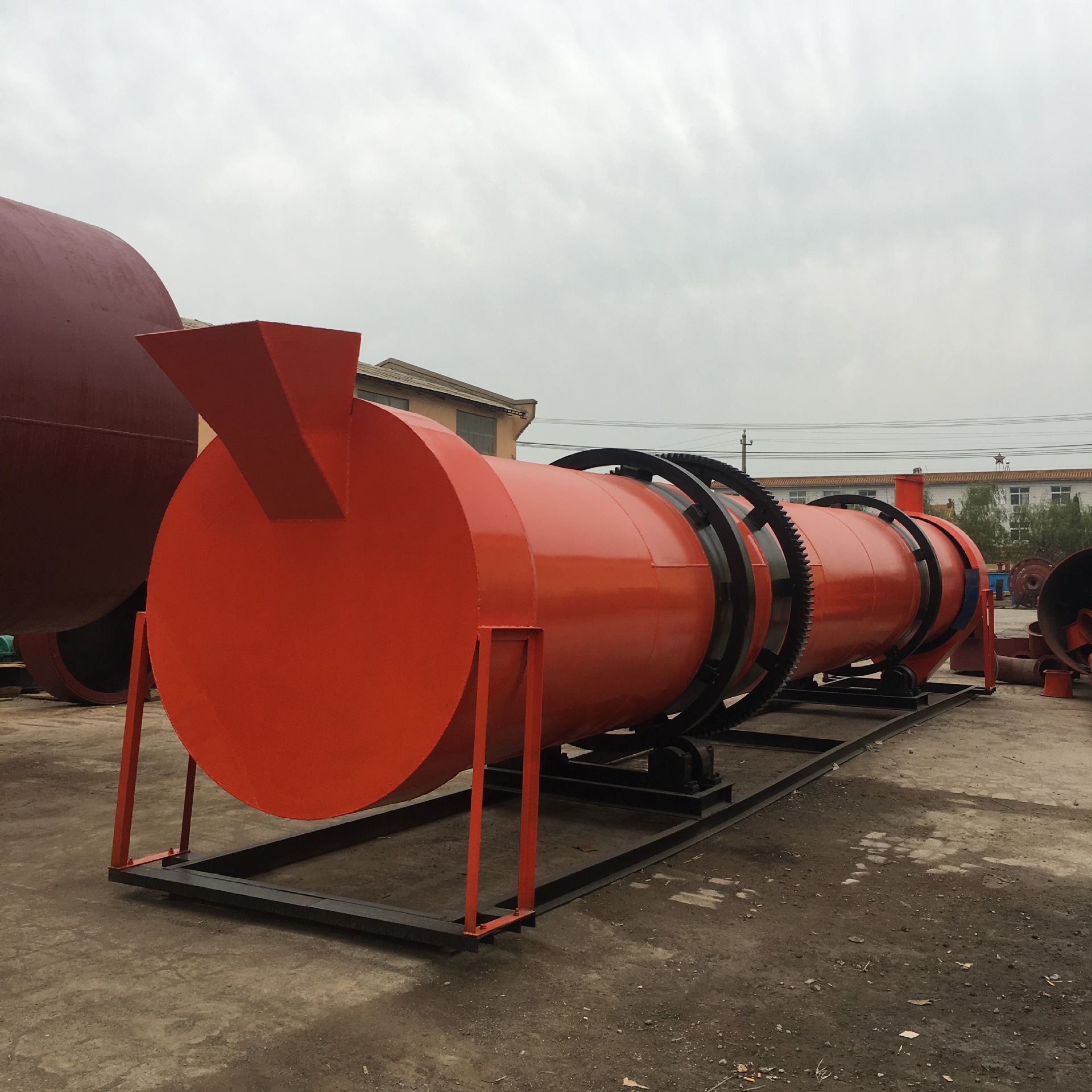 厂家生产 滚筒烘干机 河沙 锯末 煤泥 粮食成套烘干设备