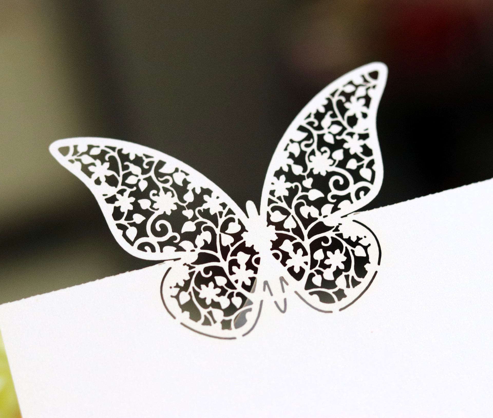 结婚 激光席位卡 镭射镂空蝴蝶卡座次卡签到台 座位卡片浙江批发