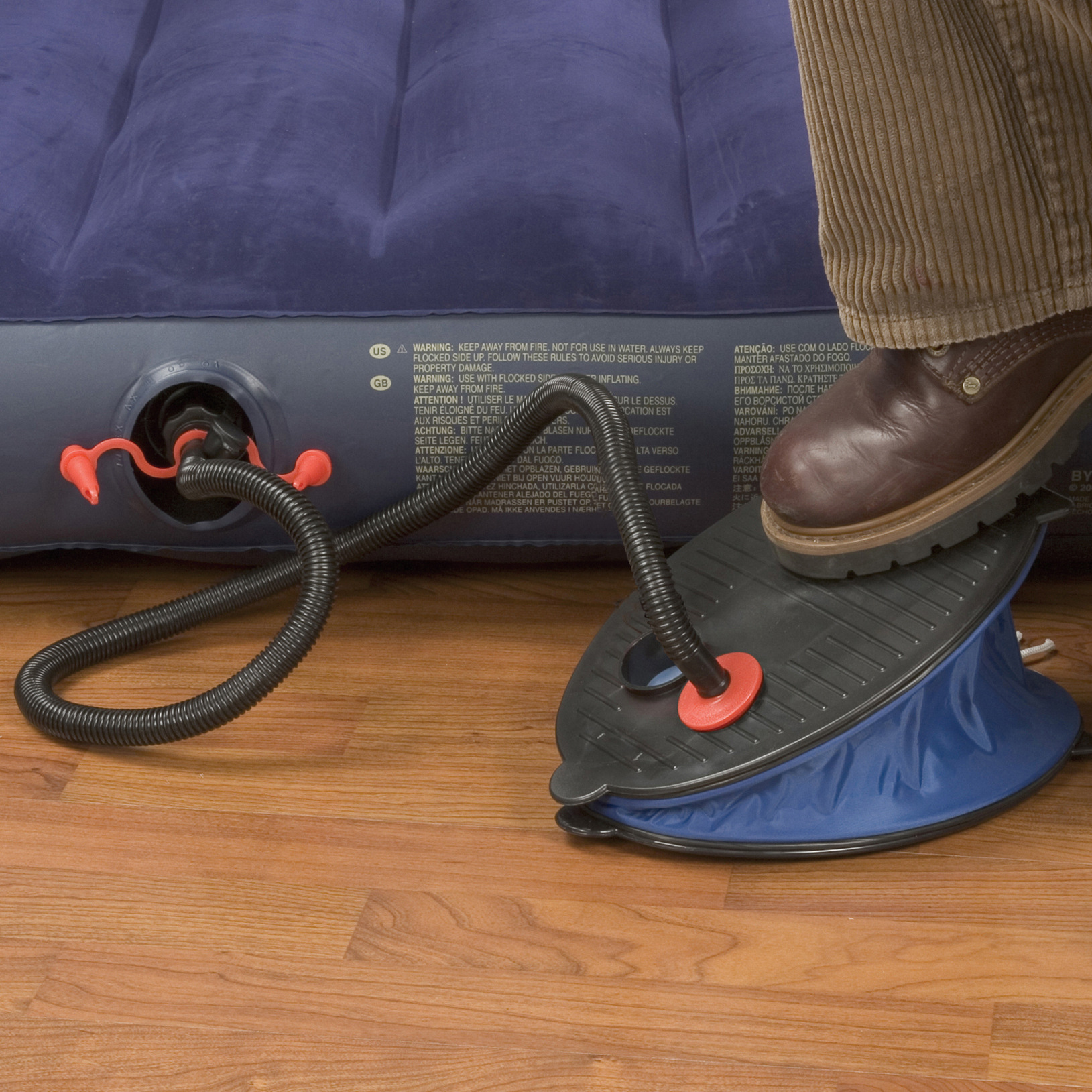 intex69611脚踏气泵脚踩式充气泵3l可快速充放气打气筒中号脚踏泵