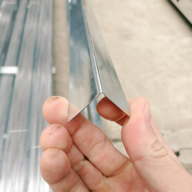 烟台厂家批发轻钢龙骨修边角25x25库存边骨当日发货