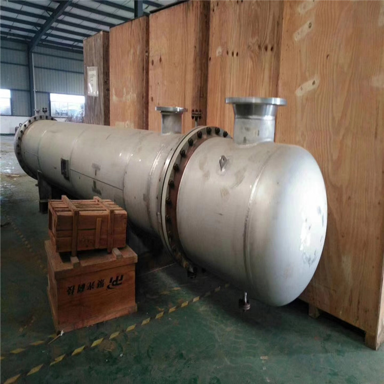 出售二手304不锈钢立式冷凝器充填式列管冷凝器换热器低价处理
