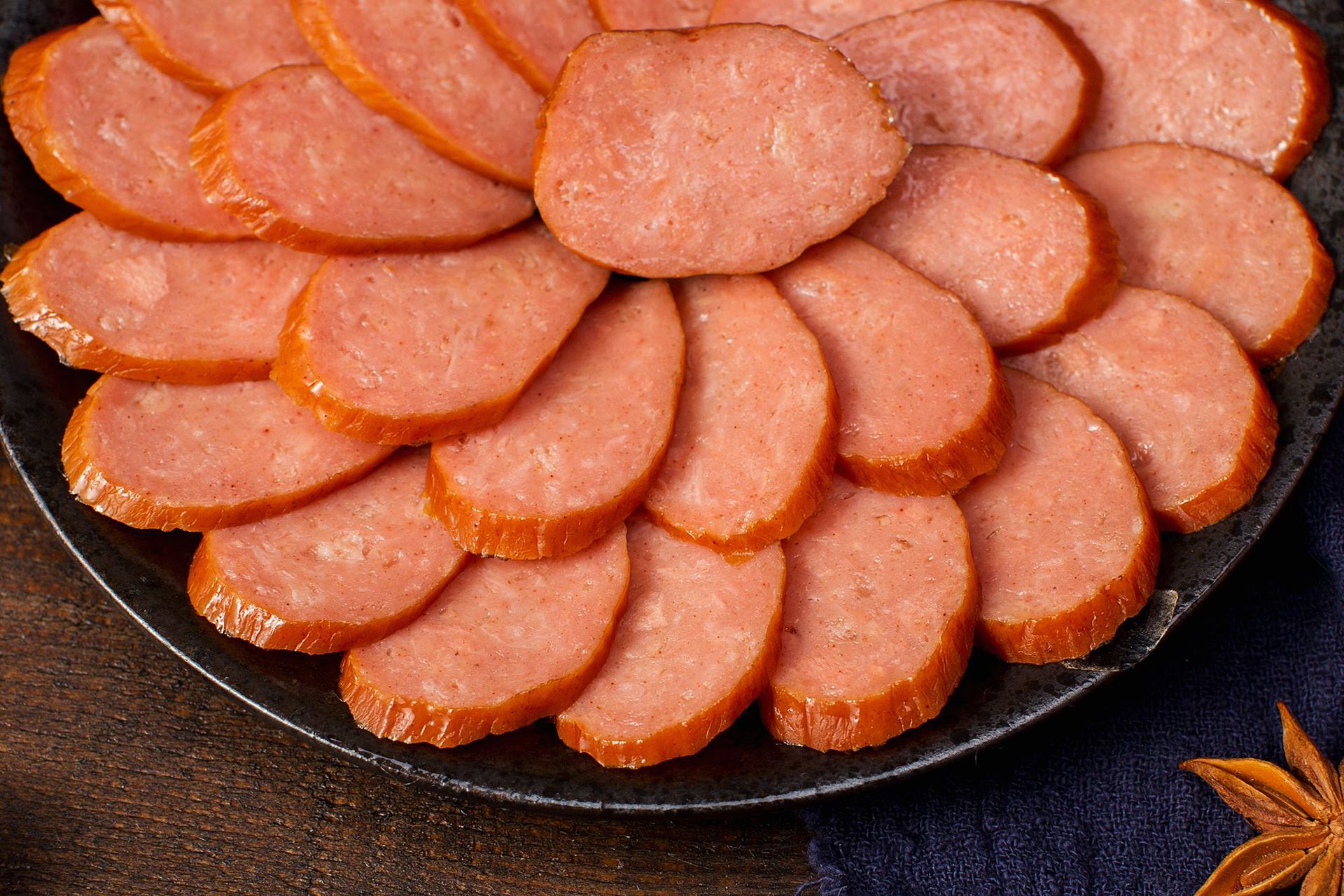 香肠 红肠 肉肠 250克东北特产 烤肠 熏肠熟食工厂批发