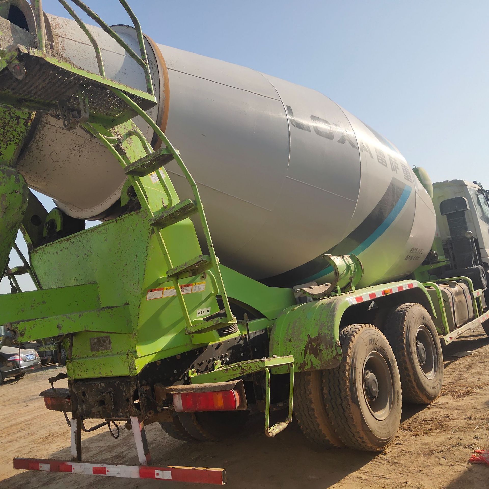 福建 现车销售国三国四解放j6混凝土搅拌车二手搅拌车 搅拌运输车