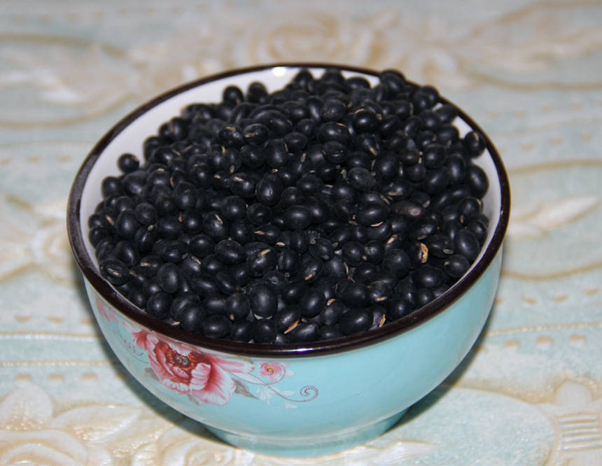 产家直销黄芯黑豆 品质款黄仁乌豆 批发袋装25kg