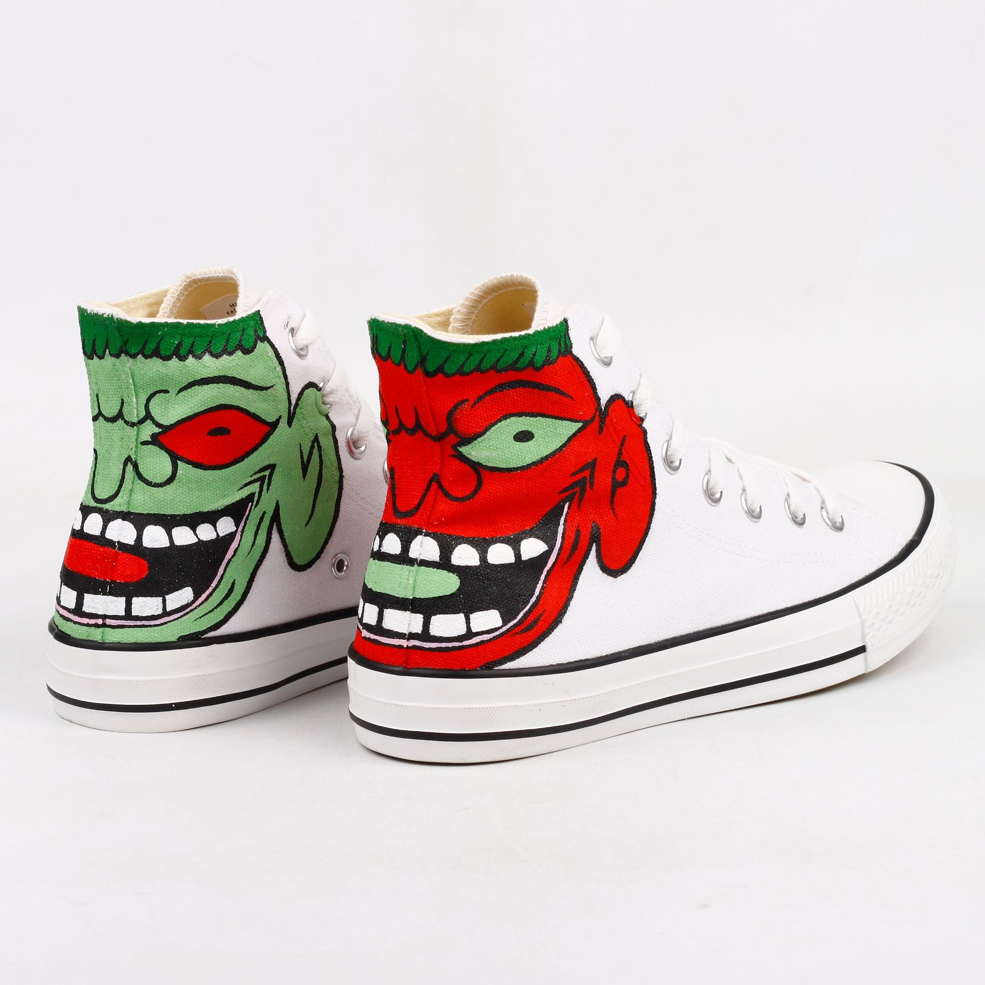 2019新款鬼脸帆布鞋ins超火鞋男女港风韩版潮鞋涂鸦diy手绘鞋定制