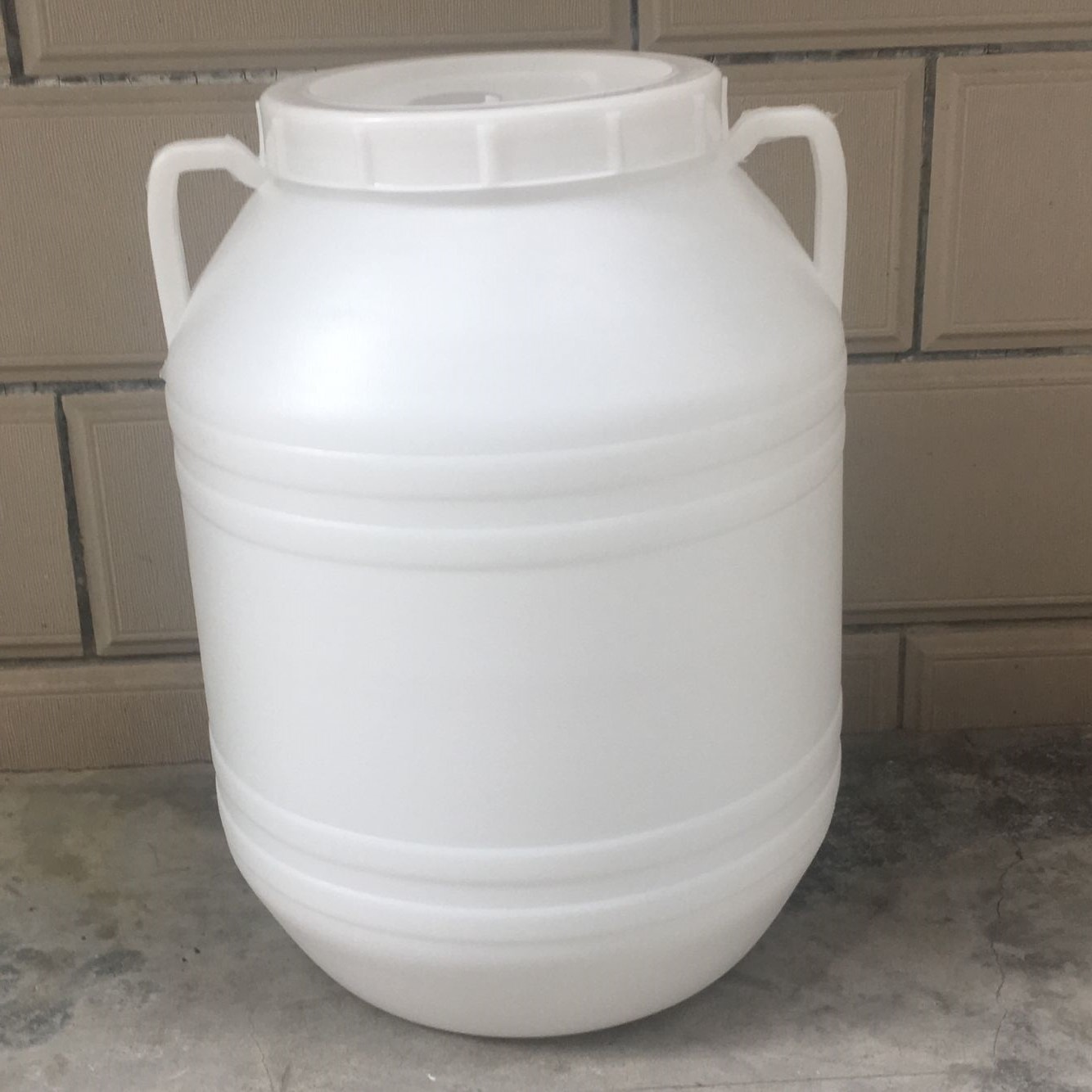 加厚食品级 50l塑料圆桶 100斤储水桶 酒桶酵素桶 50公斤白色大口