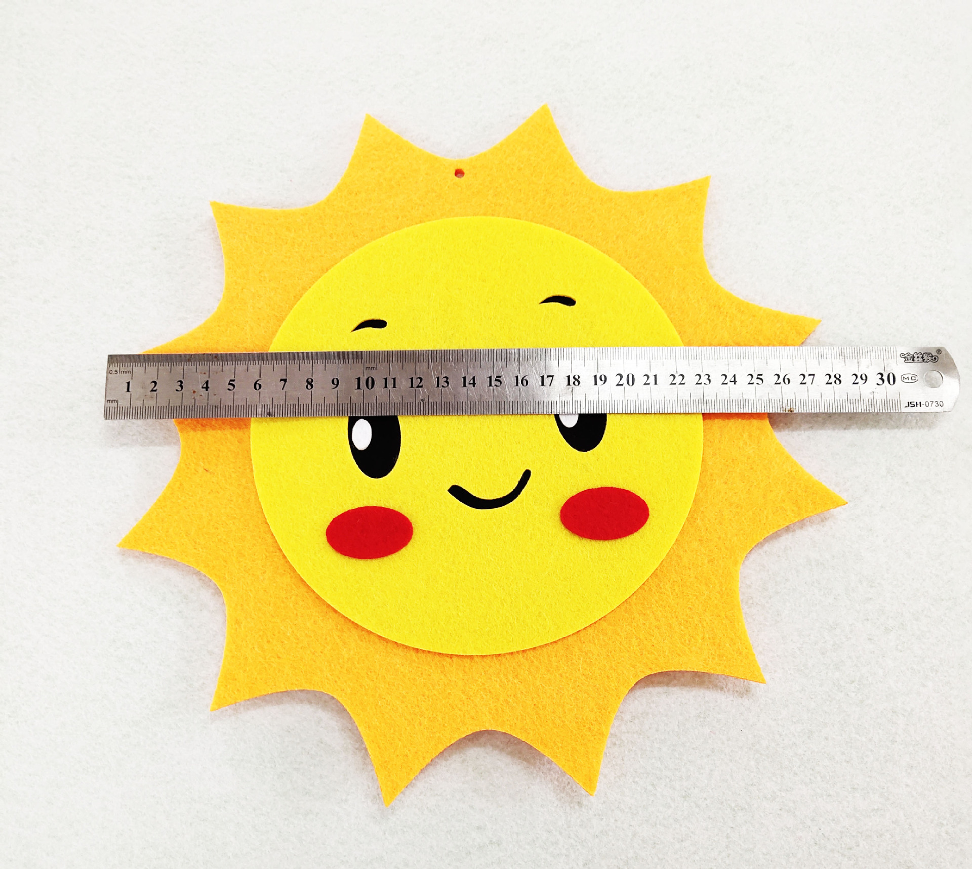 太阳定制装饰幼儿园商城儿童房毛毡太阳场景布置太阳挂饰厂家批发