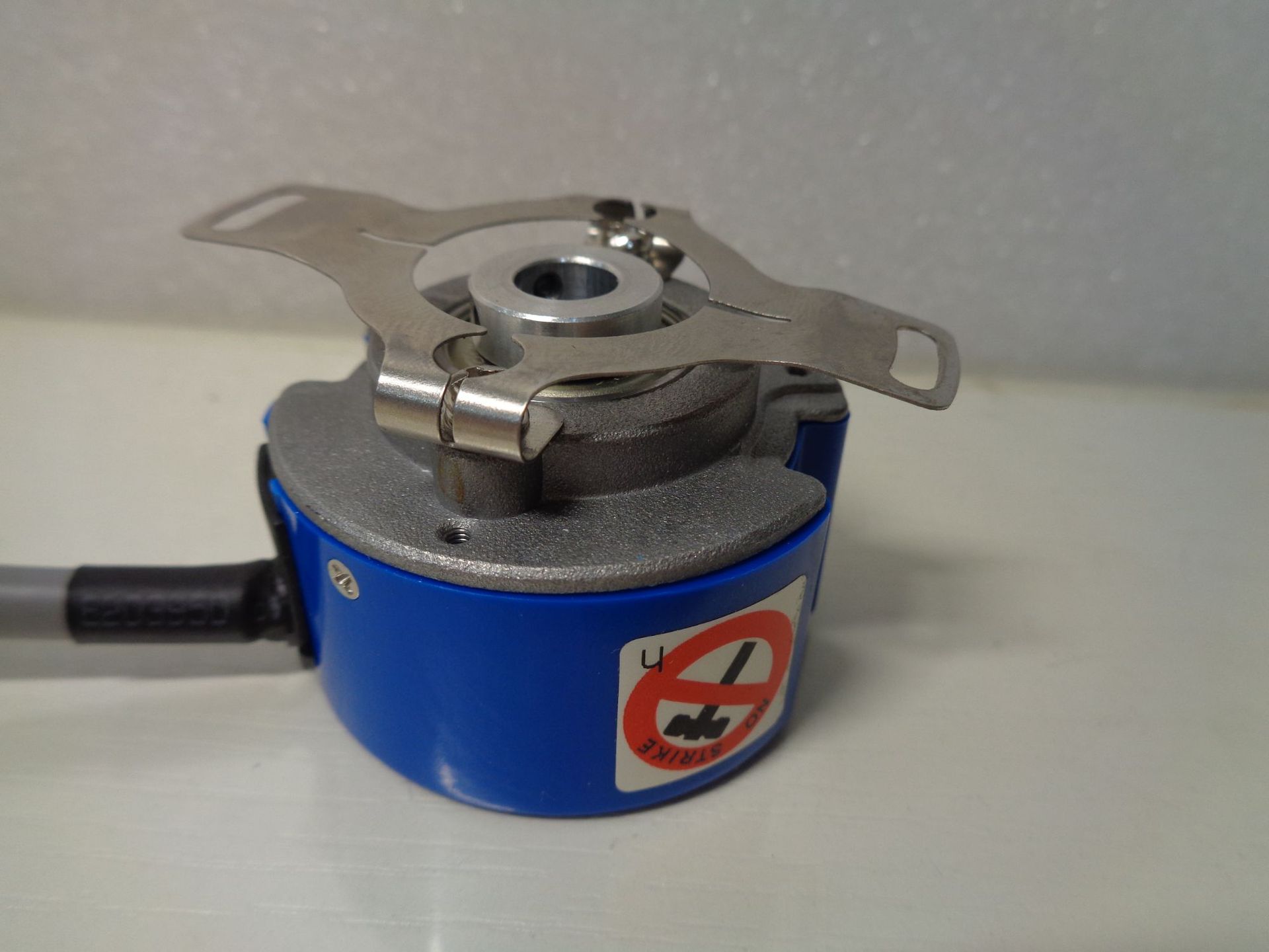 原装正品 sf48b8-1024p8-kvl12a 思迪伺服电机编码器