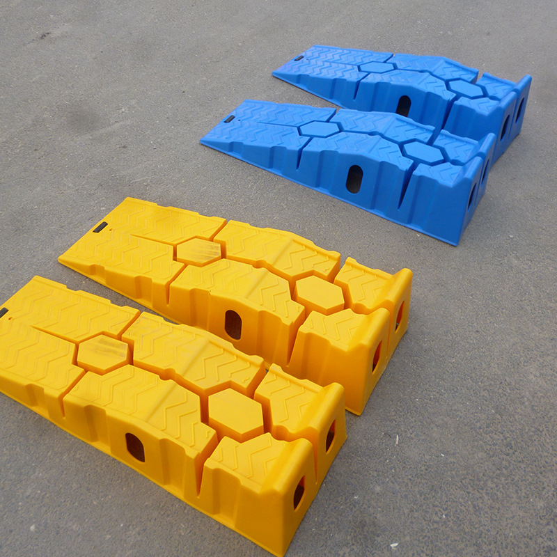 汽车坡道斜坡保养换机油支架塑料坡道汽车维修工具地喷橡胶垫