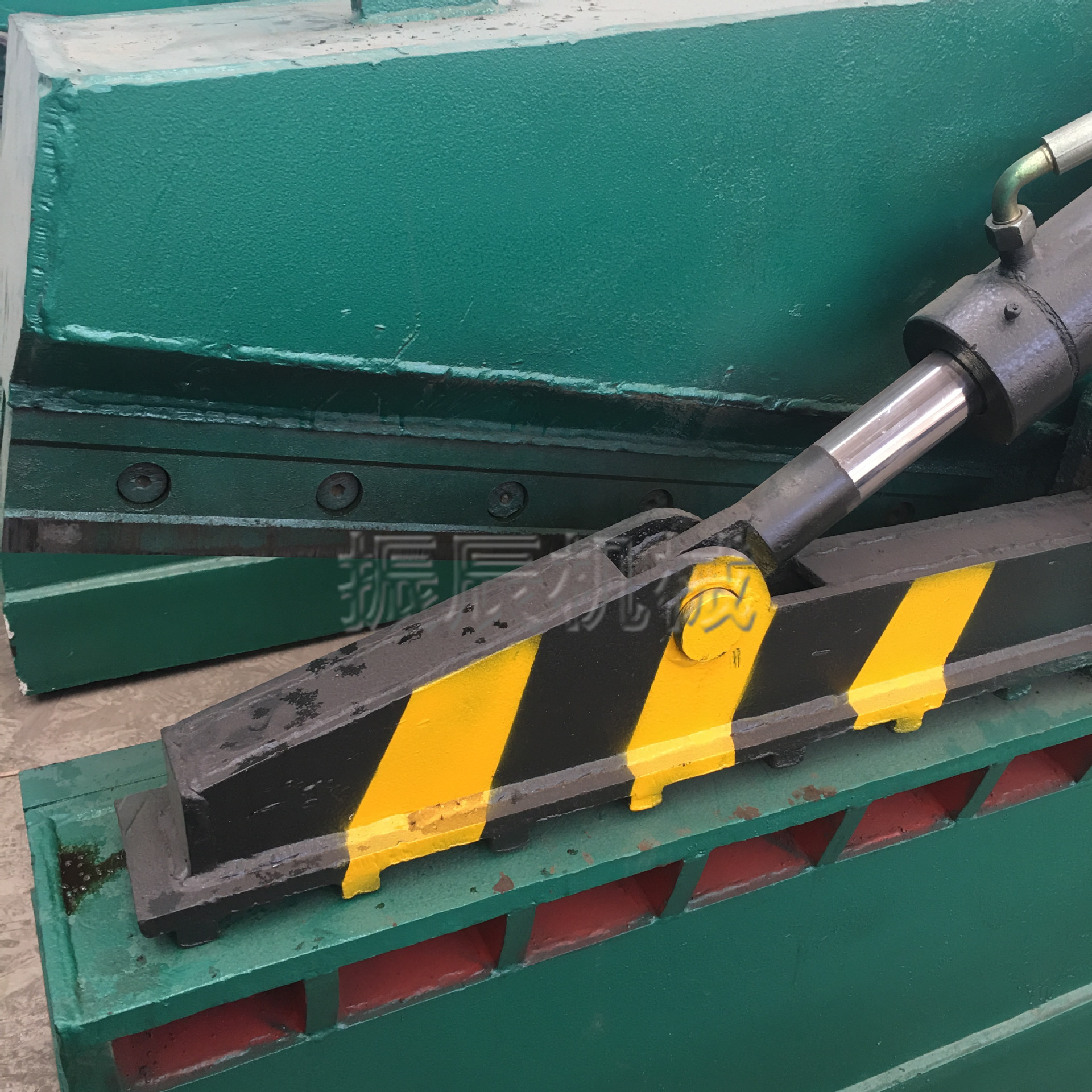 新型液压金属鳄鱼剪 废铁圆钢剪切机 鳄鱼式螺纹钢液压剪切机