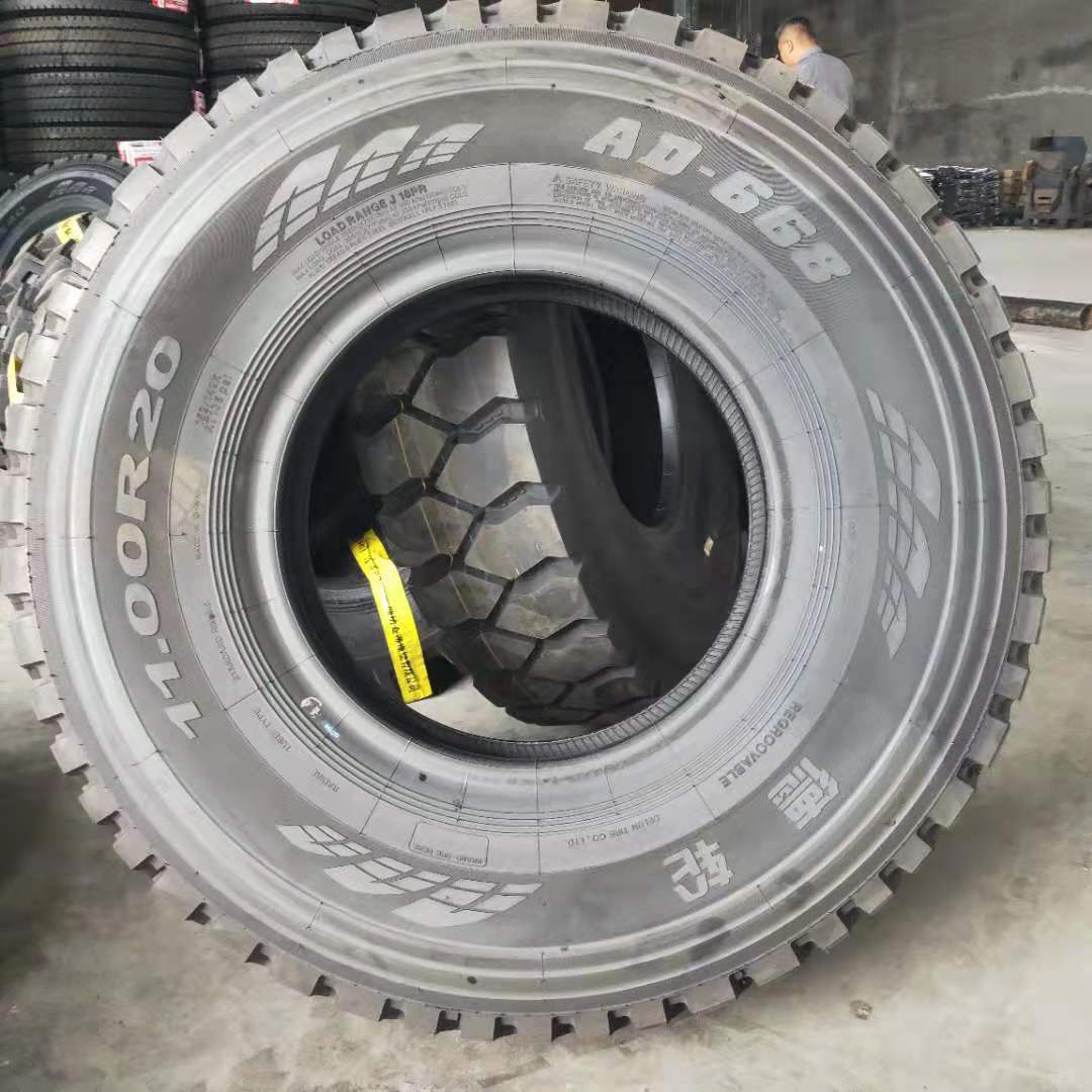 现货供应卡车轮胎11.00r20混凝土搅拌车渣土车三线花纹