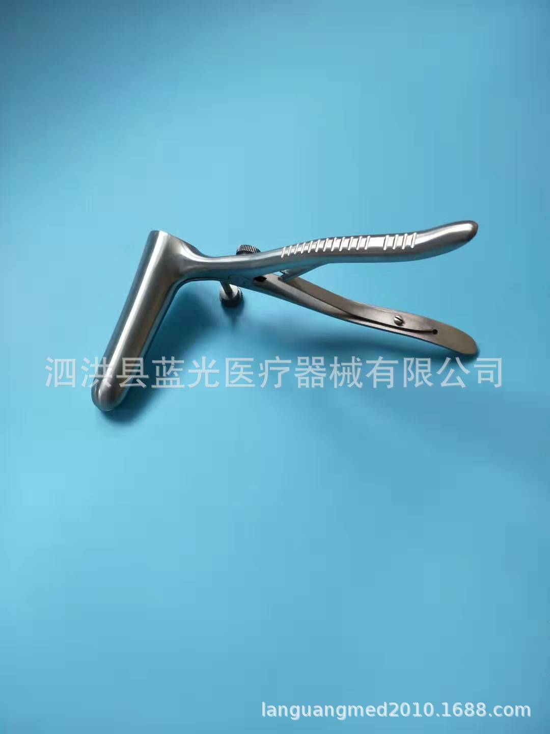 适用于扩张肛管直肠腔进行检查操作,也用于检查肛窦和肛周脓肿及肛瘘