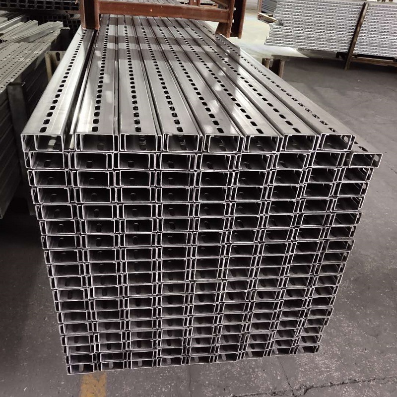 太阳能支架q235 加工定制热镀锌光伏支架c型钢80*40有现货批发价