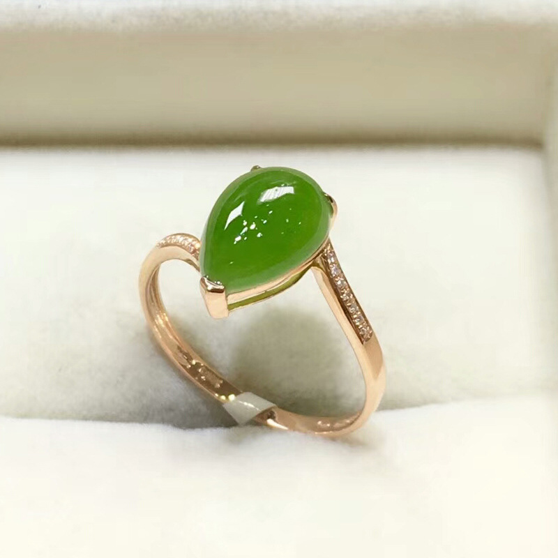 厂家供应新疆和田玉戒指女18k金镶嵌菠菜绿碧玉指环送证书
