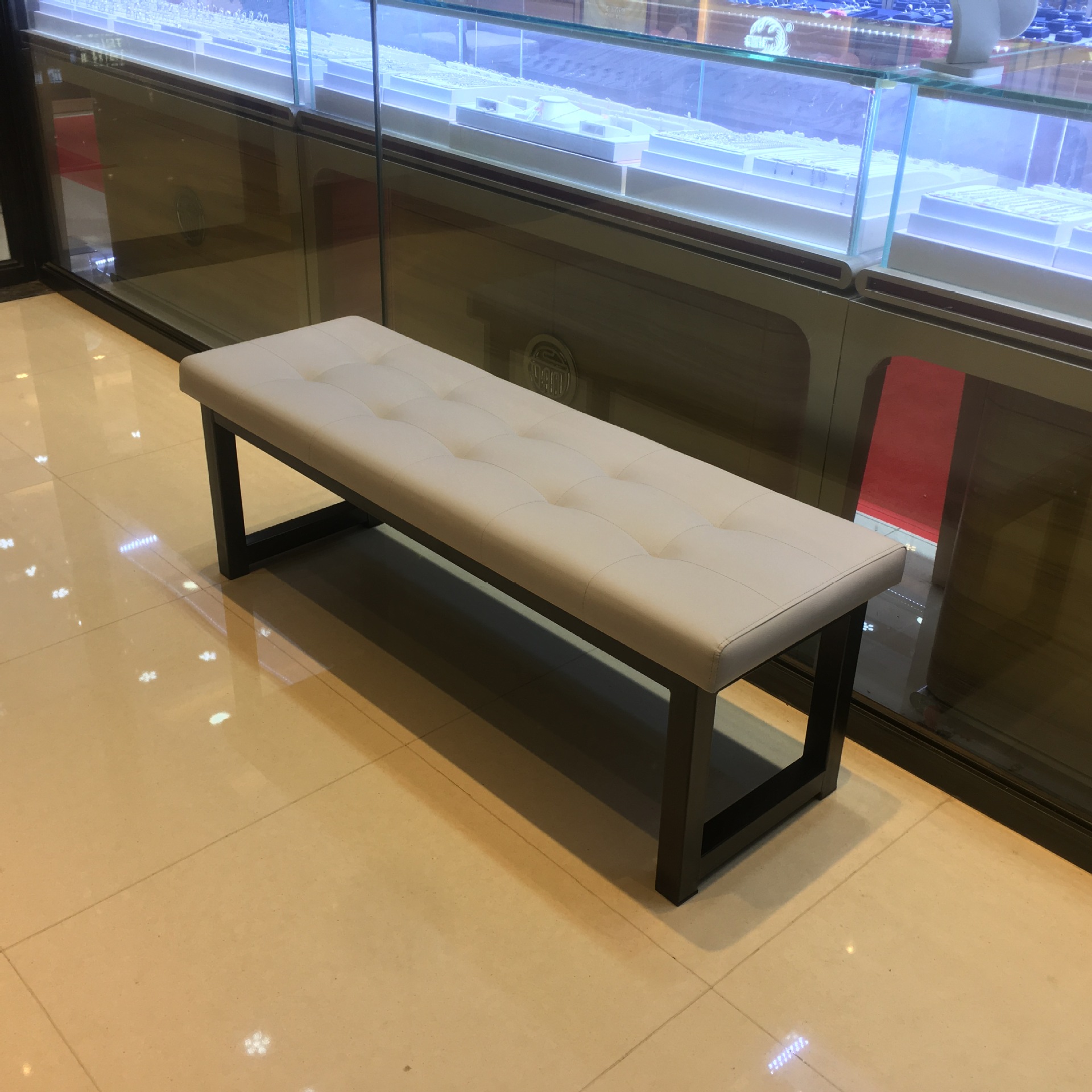 软包长条凳桑拿浴室更衣室试鞋凳不锈钢长条凳鞋店试鞋凳商场休闲