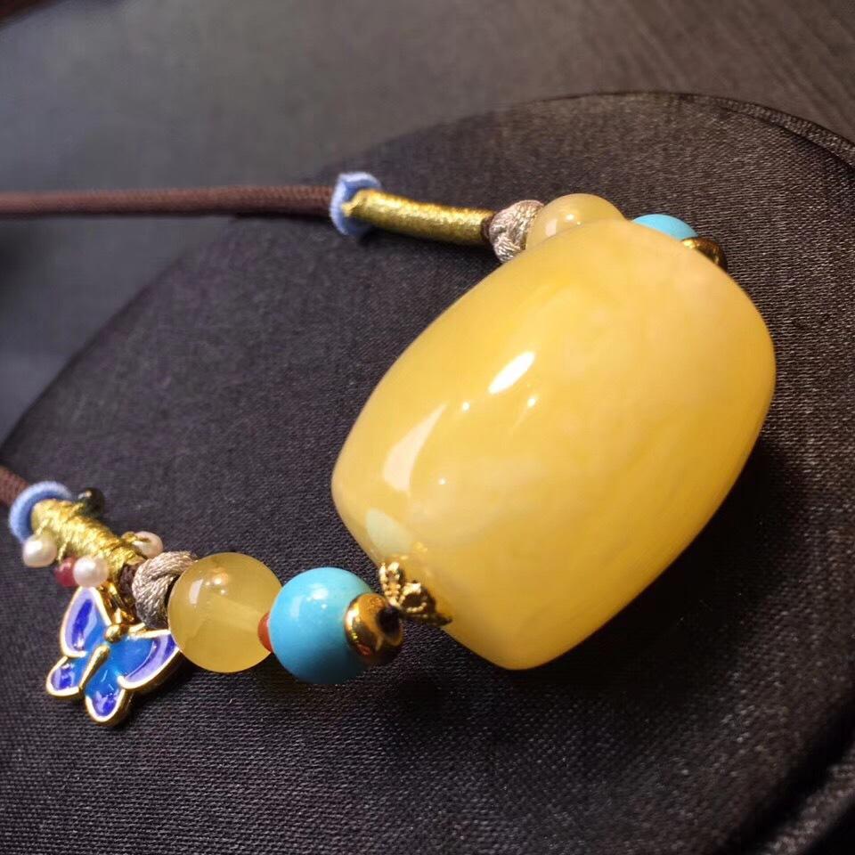 天然原矿蜜蜡桶珠锁骨链满蜜鸡油黄蜜蜡雕刻吊坠