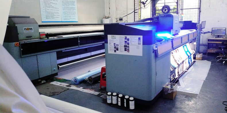 厂家提供得涞软膜天花蓝天白云 灯箱软膜 uv 灯箱 软膜布