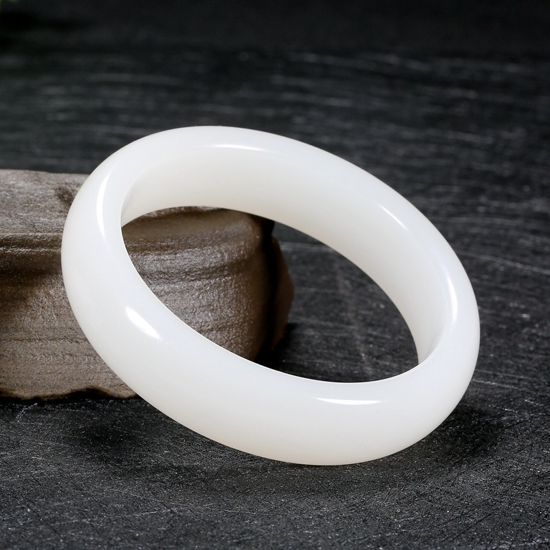 新疆和田玉羊脂玉手镯女款 a货冰种羊脂白玉玉石镯子