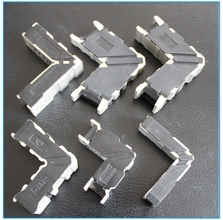 注胶导流板 直销pp塑料黑色断桥铝门窗注胶导流 批发塑料门窗配件