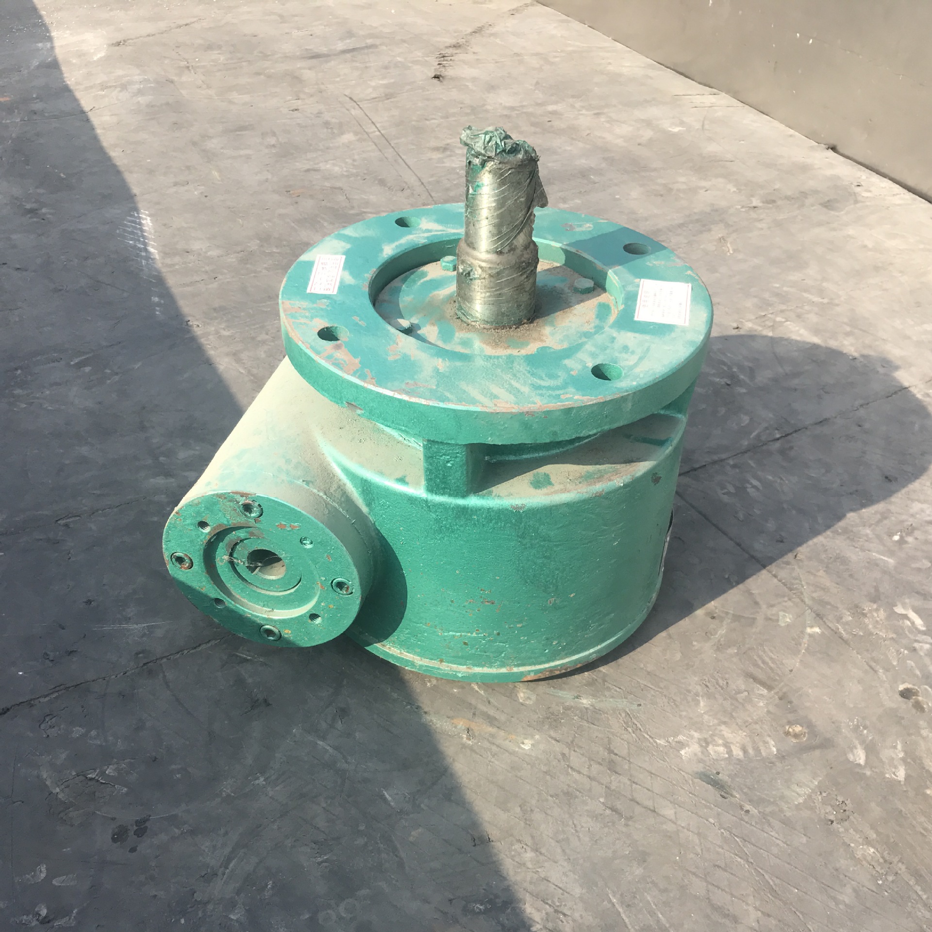 供应吊车回转减速机 液压马达涡轮蜗杆 单级回转机构