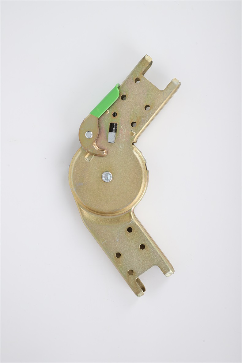 厂家跨境出售 折叠家用阁楼梯子配件 多功能梯子关节头批发