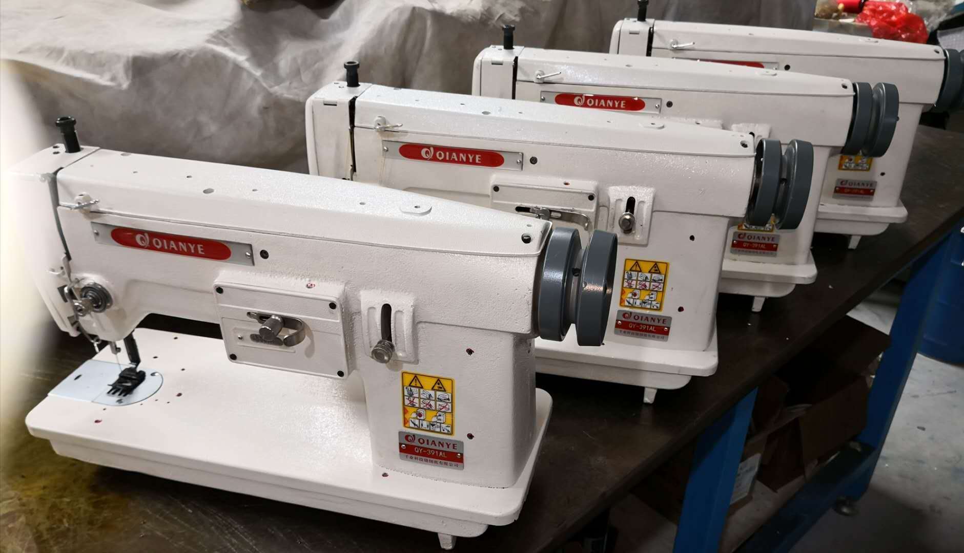 绣花机 手推刺绣机 qy-271 391n 单针旗袍绣花机 家用曲折缝批发