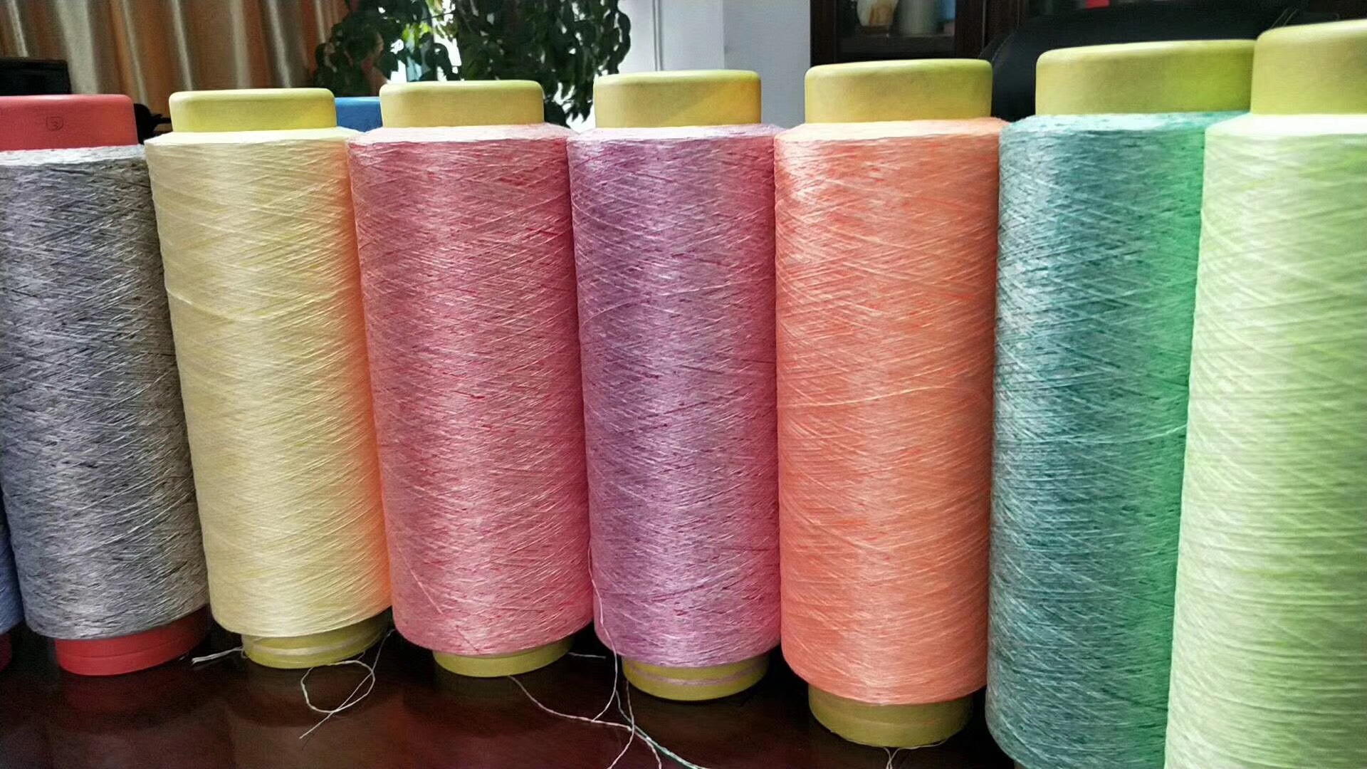 再生涤纶纤维本白半光圆形低弹丝 规格100d/48f 可带grs证书