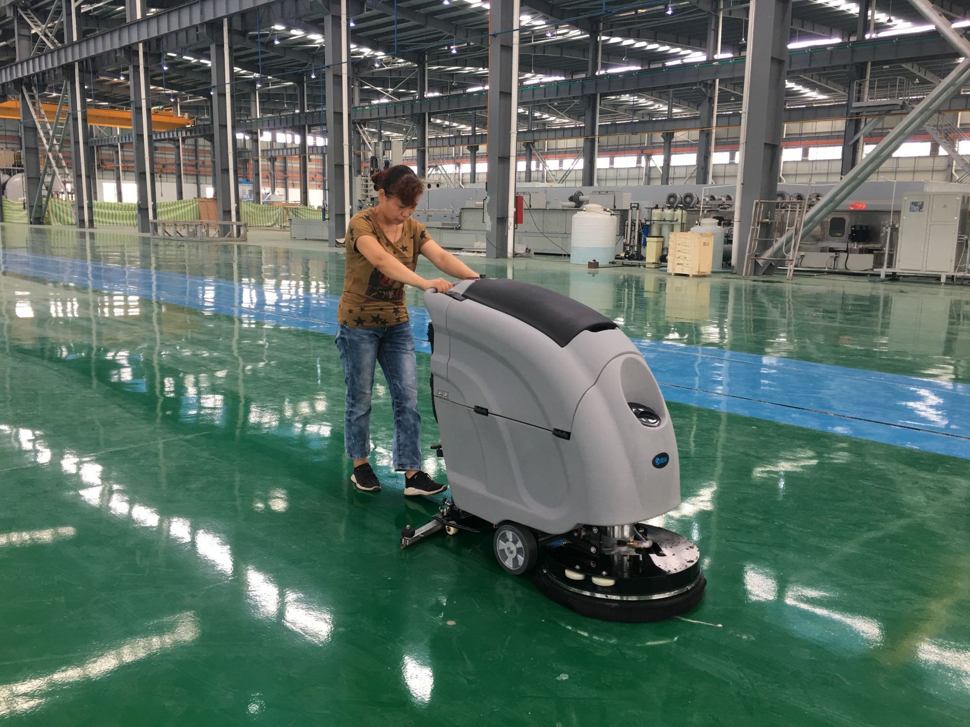优尼斯工厂车间洗地机商用物业拖地机工业地下仓库手推电动扫地机