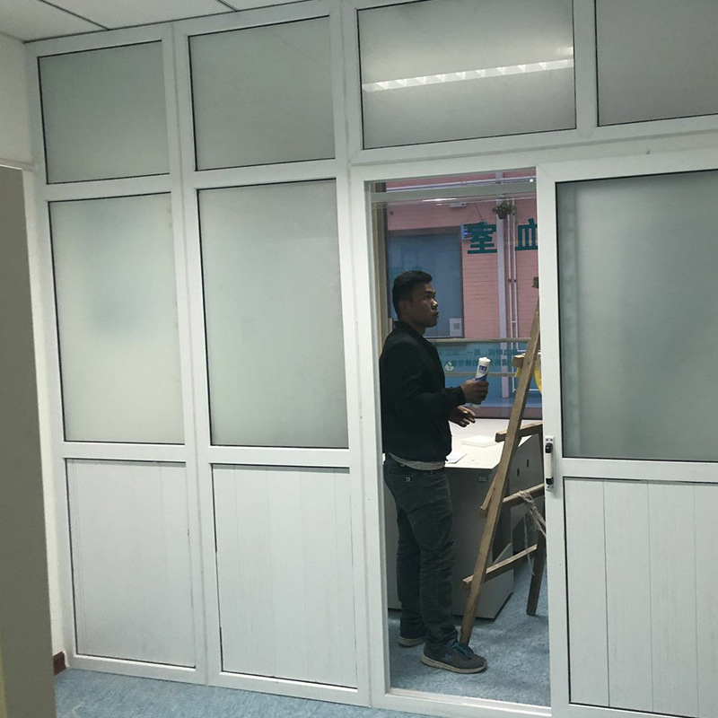 办公室工厂塑钢隔断庭院房间隔断塑钢隔断直销公共厕所隔断板材