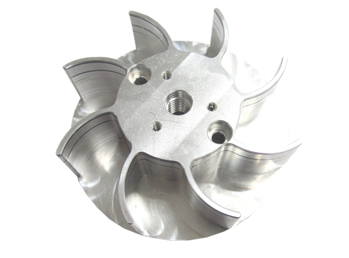 cnc加工:带您了解cnc加工中心的发展史