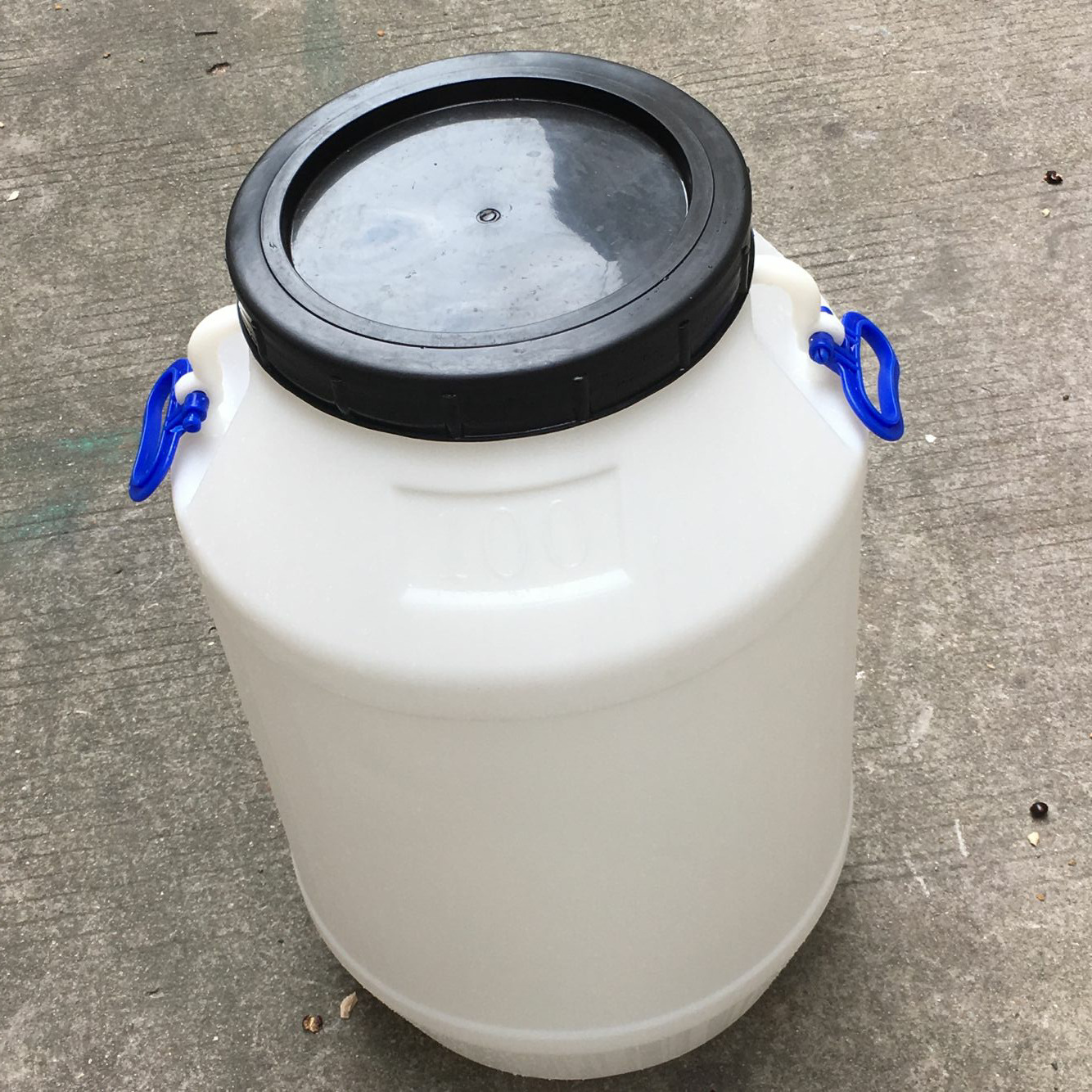 现货供应 10l塑料方桶 10l堆码桶 液体肥料桶 10公斤香精塑料桶-报价