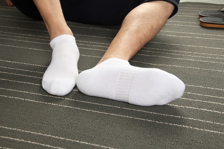 男士纯色船袜毛圈加厚黑白系白袜子男棉加厚透气浅口潮流短筒袜