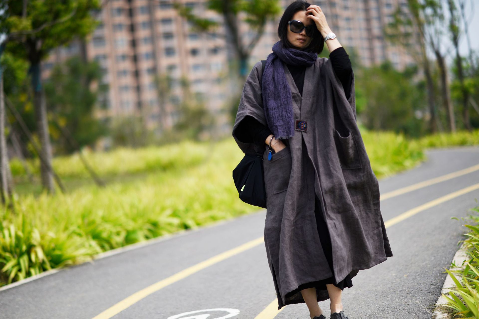 1909/隐 亚麻 深秋款厚实纹理加里衬粗犷颓废感披肩长袍风衣