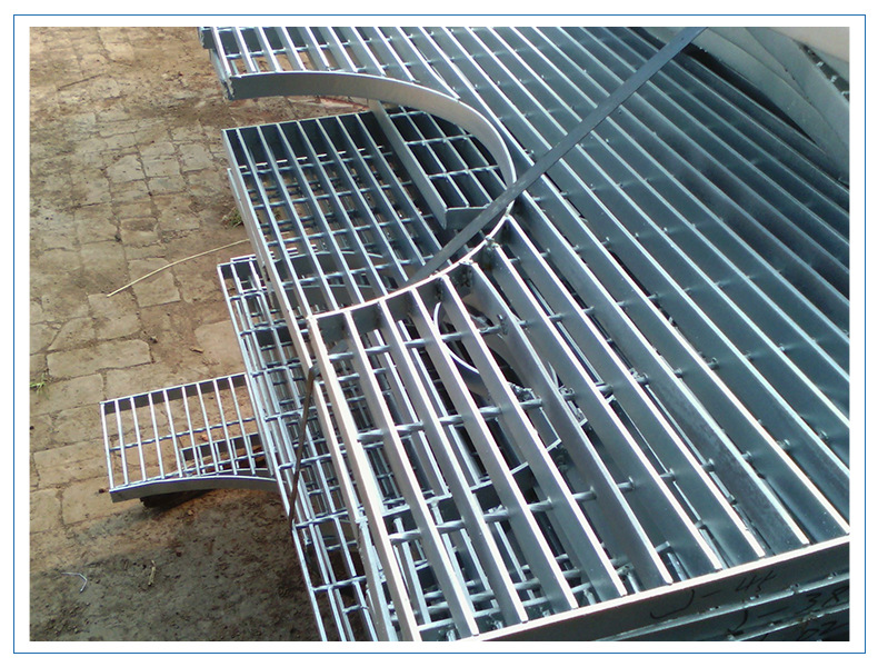 热镀锌钢格栅板异形插接钢格板不锈钢格板水沟盖板楼梯踏步板