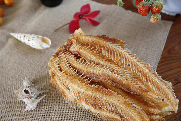 香酥鱼排 香烤鱼骨带肉 酥软可口 鳕鱼骨头 整箱批发10斤散装
