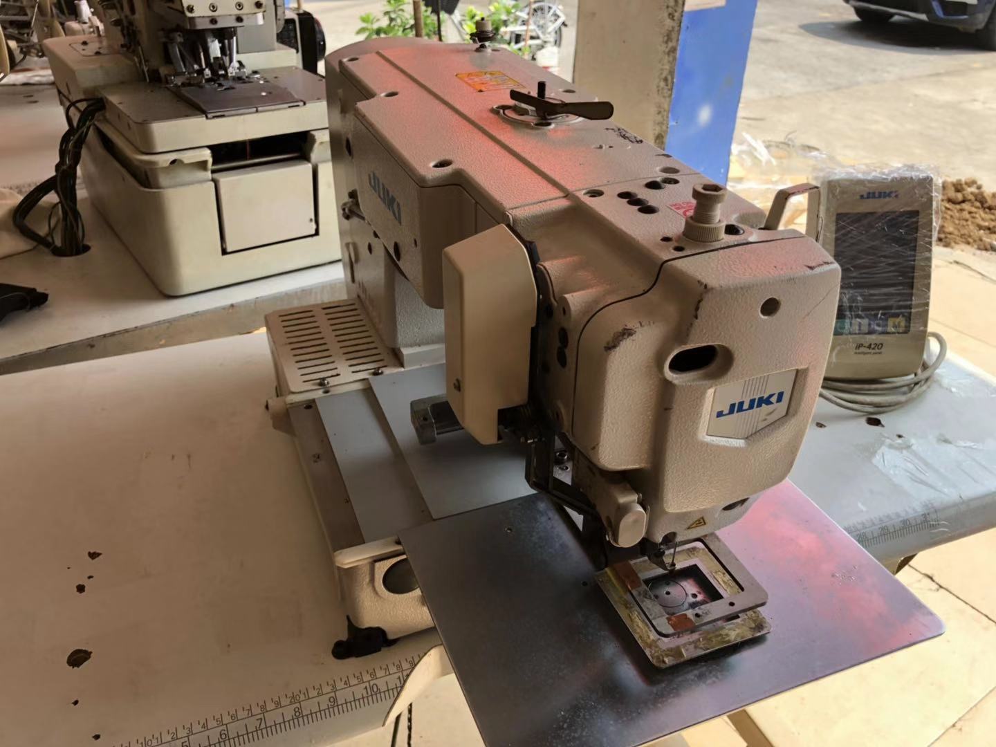 供应二手日本进口品牌花样机 210e电脑花样缝纫设备 工业缝纫机