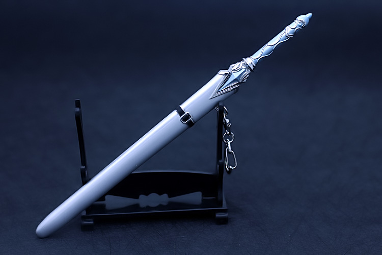 刀剑神域动漫亚丝娜闪耀星光剑武器周边桐人水妖精剑鞘兵器22cm