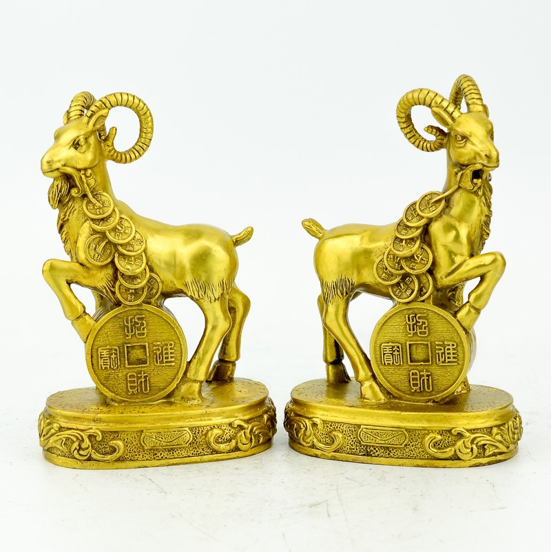 特价批发精工纯铜 羊 6寸 对羊摆设 踩铜钱羊 带底座摆件