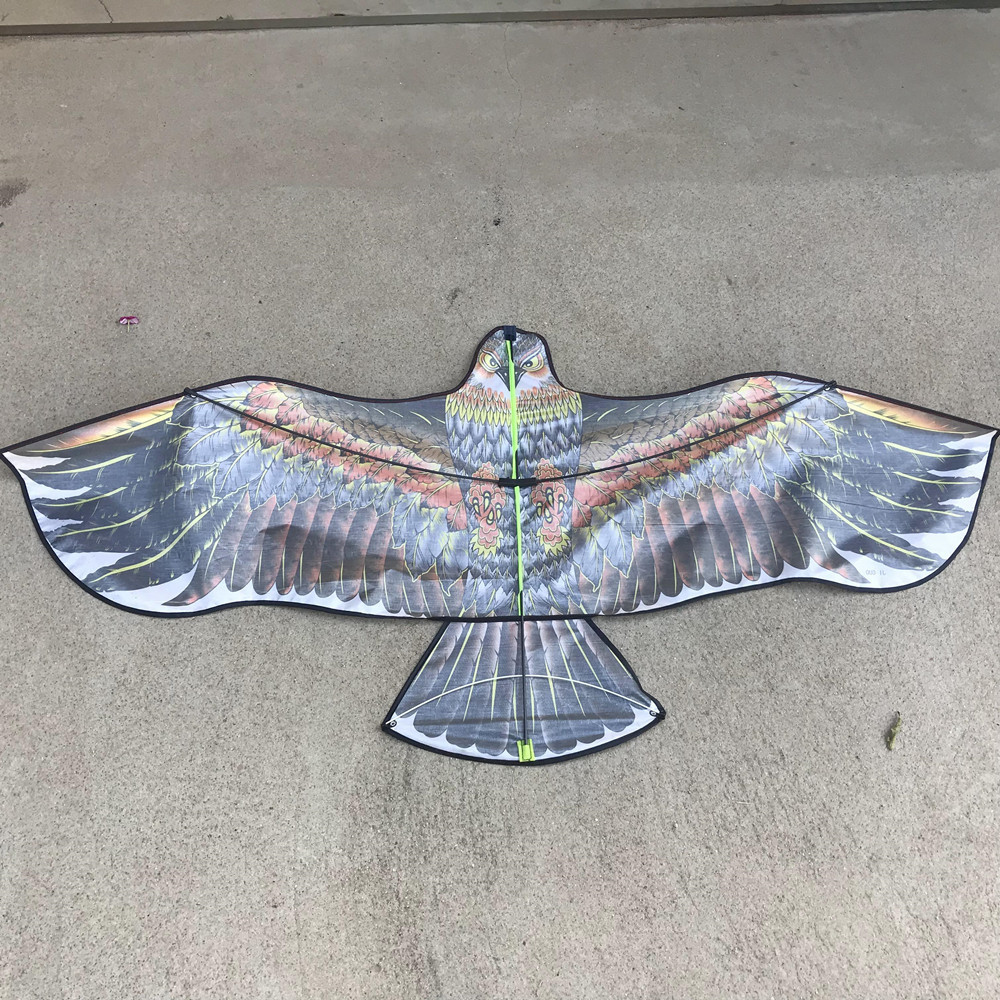 潍坊风筝三角厂家批发直销老鹰风筝果园驱吓鸟微风易飞儿童亲子