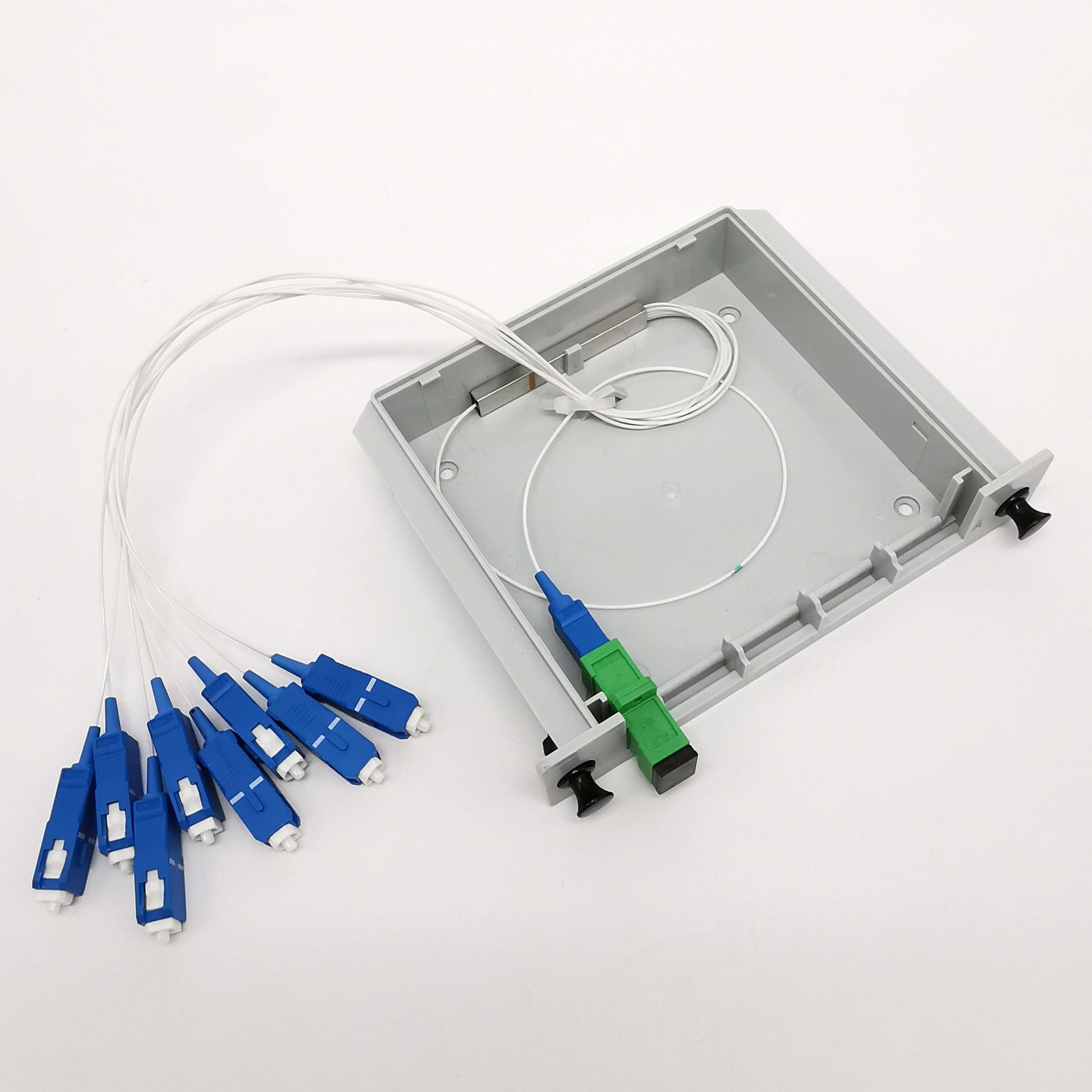 厂家供应电信级1分8 1x8 插片式盒式 sc/upc分光器 plc光纤分路器