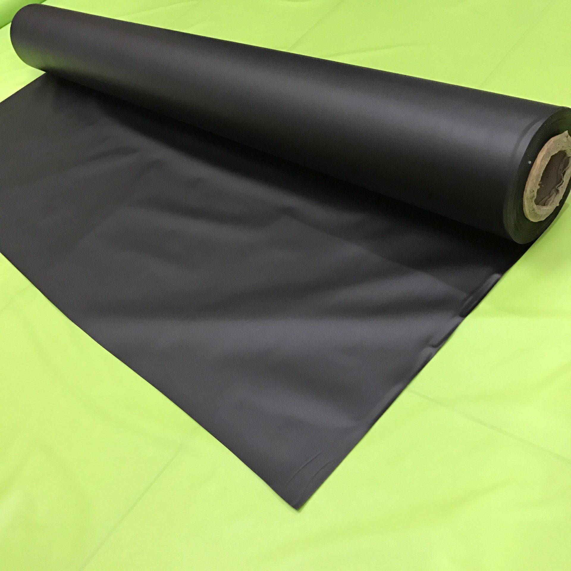 厂家直销聚氯乙烯黑色薄膜 建筑工地专用防水膜装修地面pvc保护膜