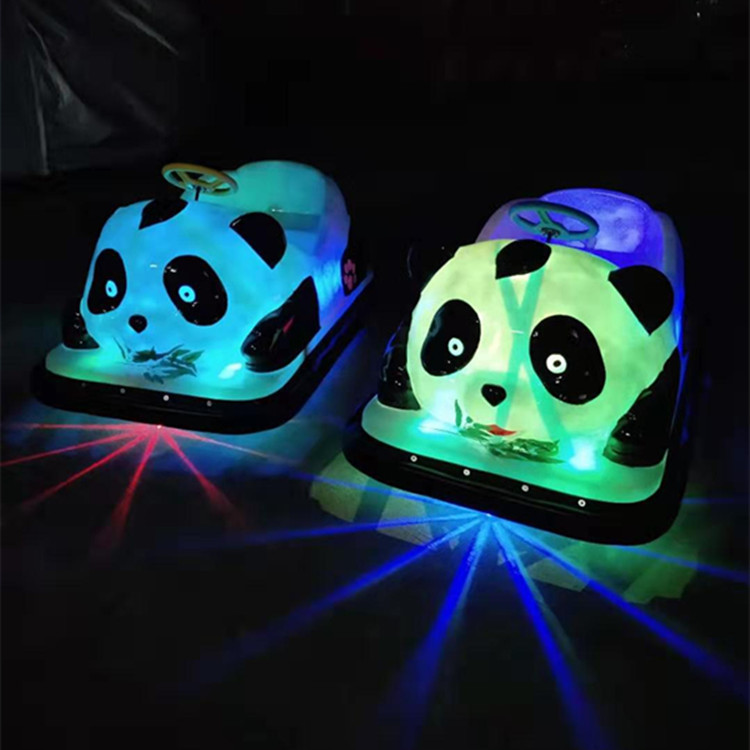 熊猫款儿童碰碰车广场公园游乐设施批发赚钱神器儿童电动碰碰车