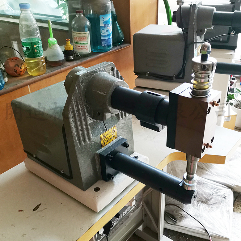 桌面型静音锤平机 台式加热烫平机 捶打机 可调温鞋口踵按摩机