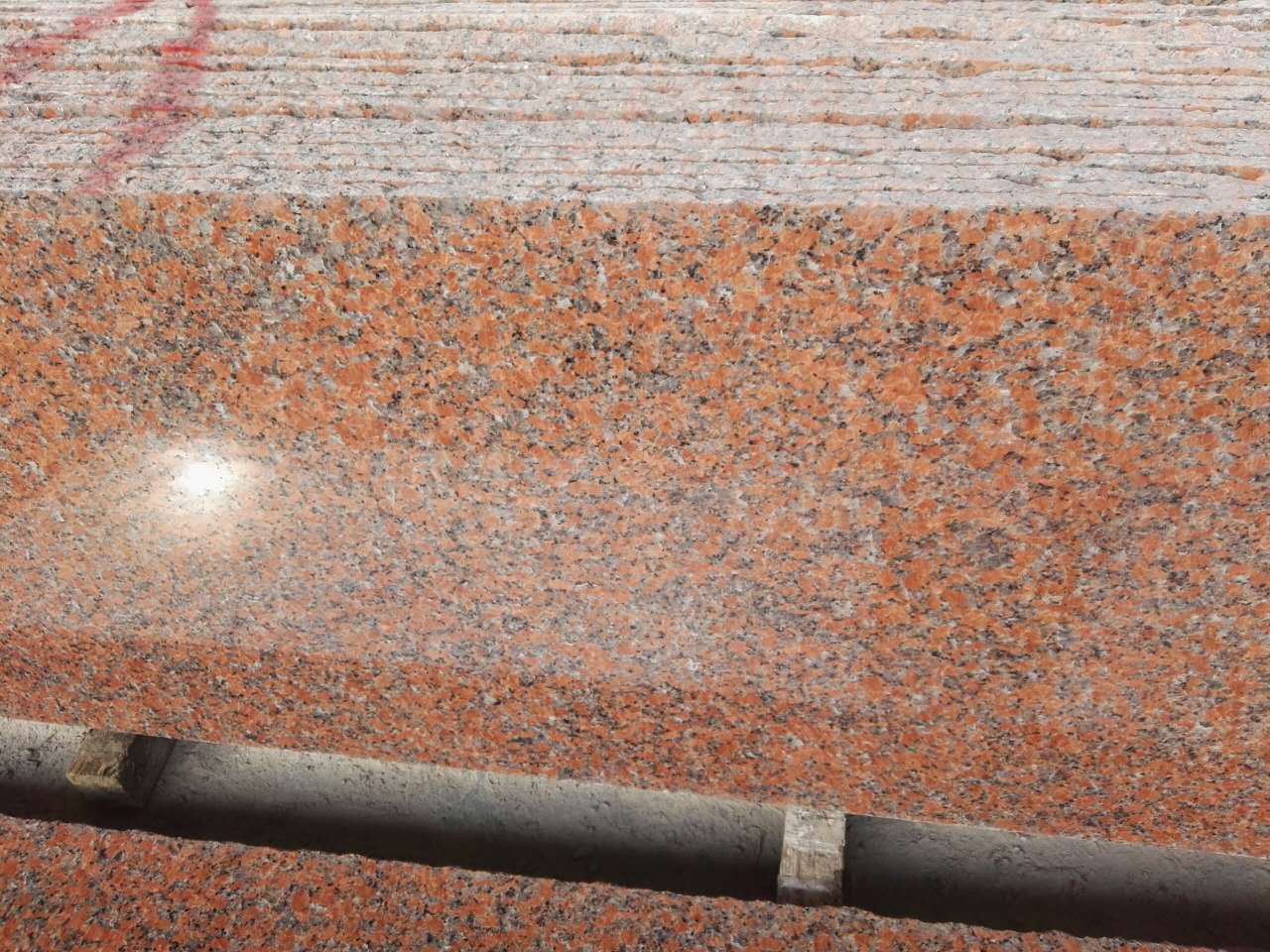 供应枫叶红花岗岩毛光板 花岗岩板材定制 天然花岗岩石材毛光板