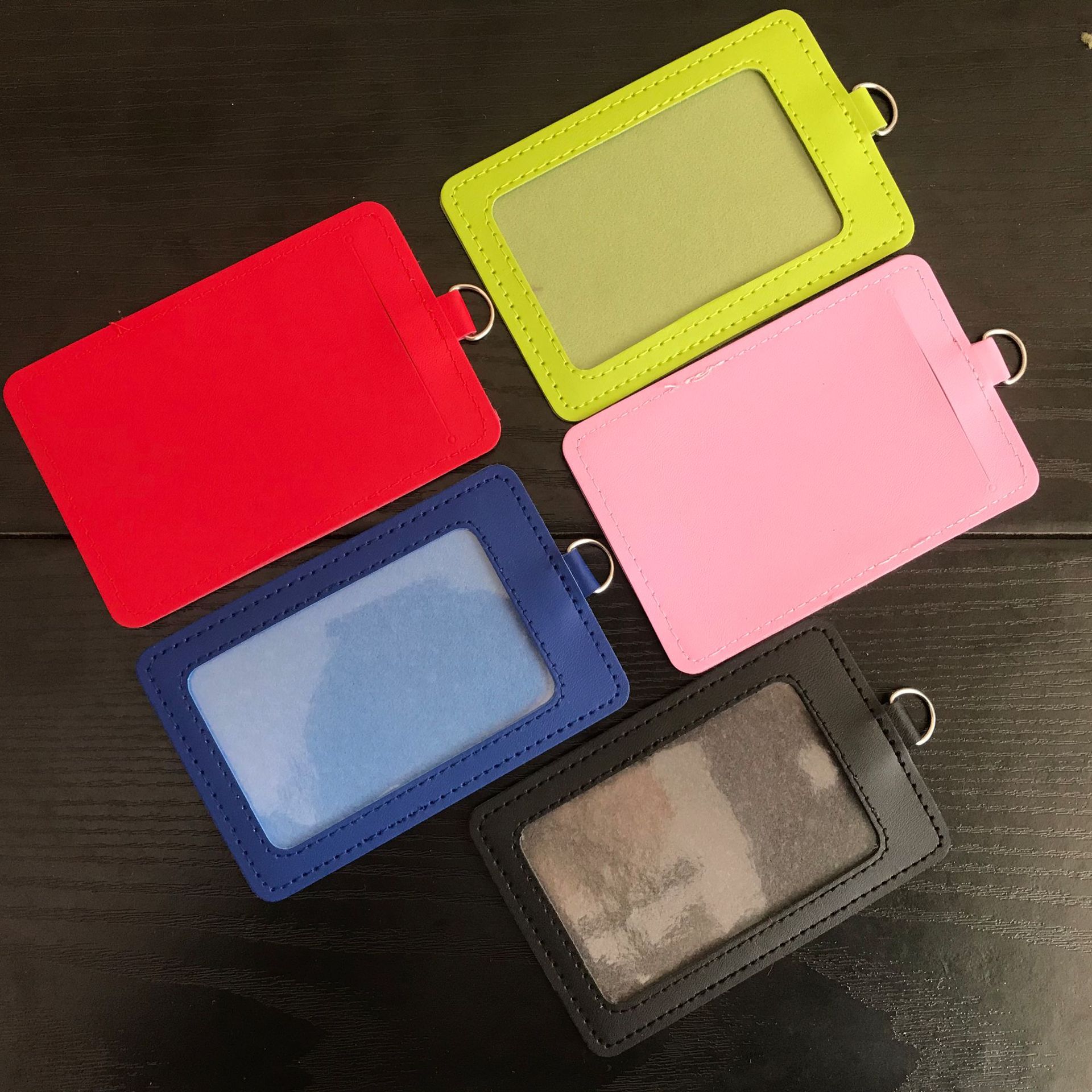 定制皮质卡套太空革卡套行李牌证件卡套厂牌胸牌套工作证卡套定做